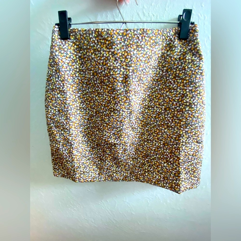 Laga Studio Show Room NWOT Woman Floral A-Line Mini Skirt